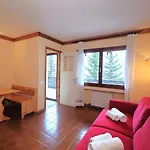 Holiday home Hostdomus - Abeti Sauze di Cesana