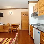Hostdomus - Abeti *