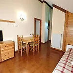 Holiday home Hostdomus - Abeti Sauze di Cesana