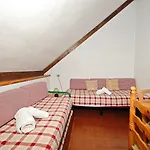 Holiday home Hostdomus - Abeti Sauze di Cesana
