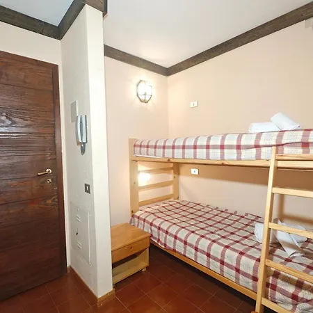 Hostdomus - Abeti Tatil Evi *
