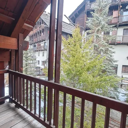 Hostdomus - Abeti Ferienhaus *