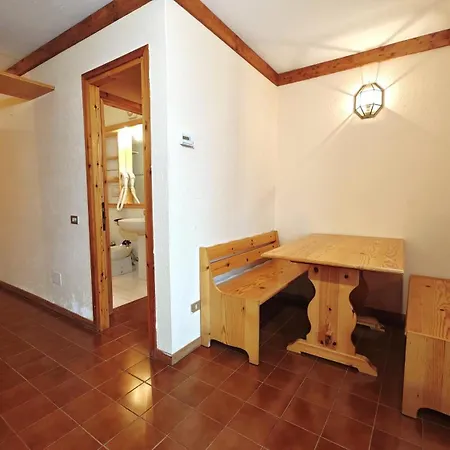 Hostdomus - Abeti Ferienhaus Sauze di Cesana