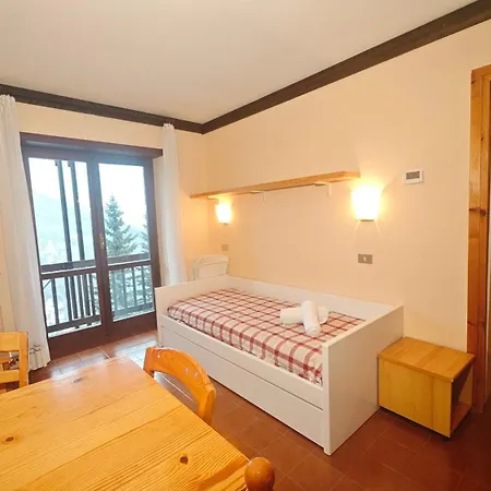 Ferienhaus Hostdomus - Abeti