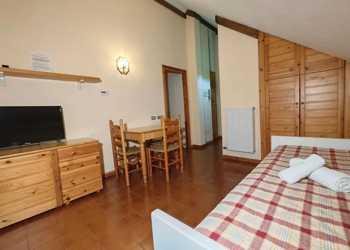 Hostdomus - Abeti Sauze di Cesana