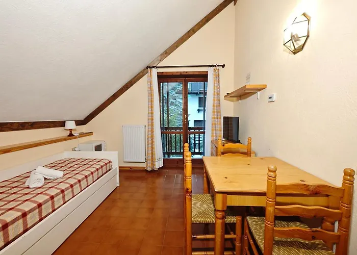 Hostdomus - Abeti Sauze di Cesana