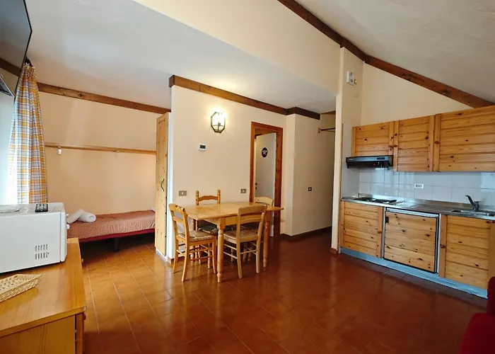 Hostdomus - Abeti * Sauze di Cesana